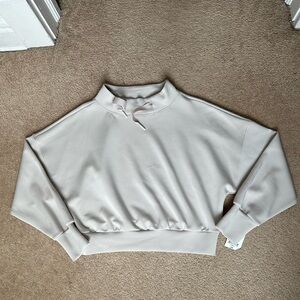 Cropped Sweatshirt